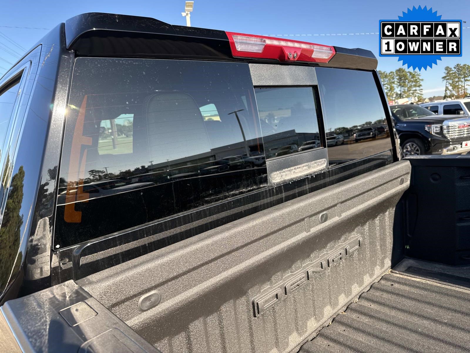 Used 2024 GMC Sierra 2500 Denali w/ Denali Reserve Package image 13