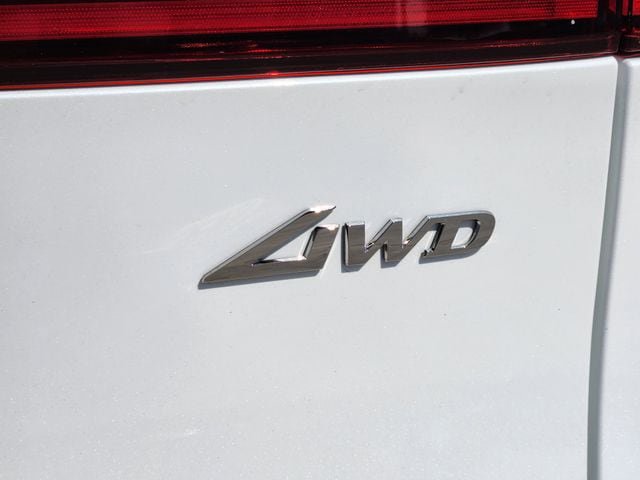 Used 2026 Genesis GV70 2.5T AWD/4WD image 8