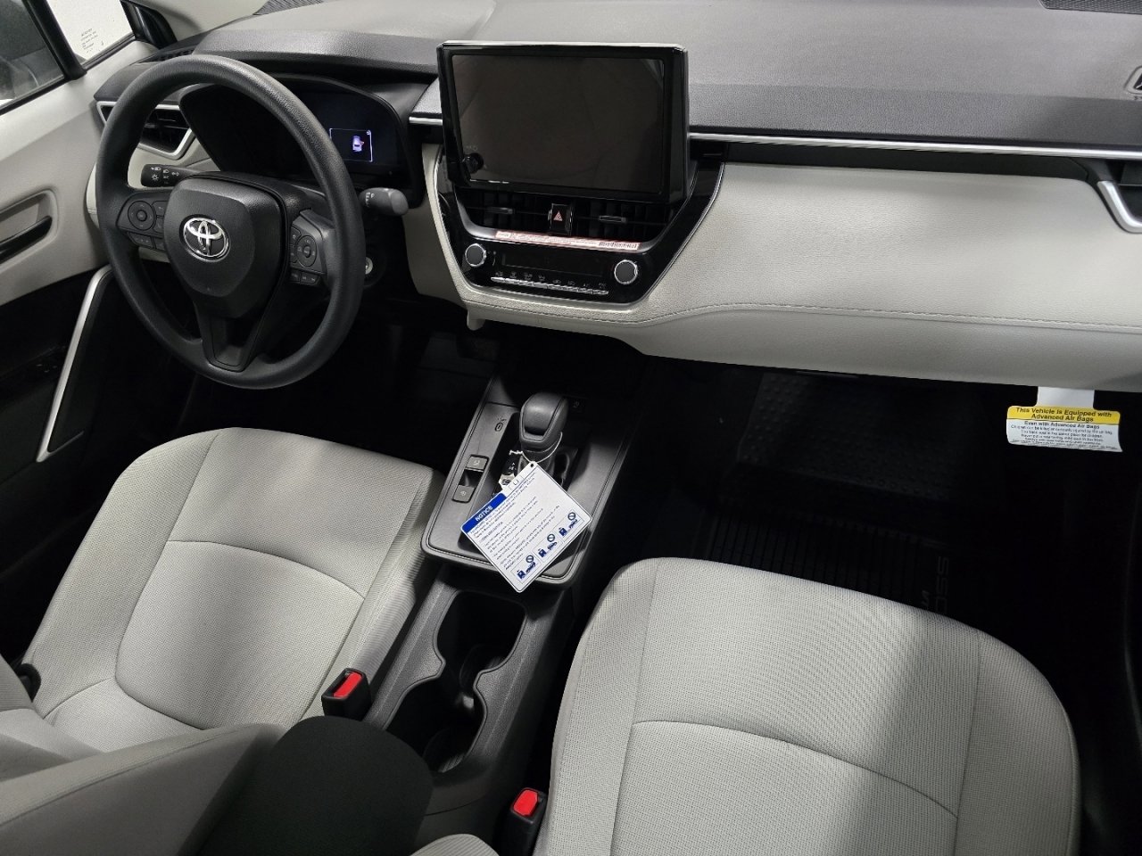 New 2026 Toyota Corolla Cross L image 18