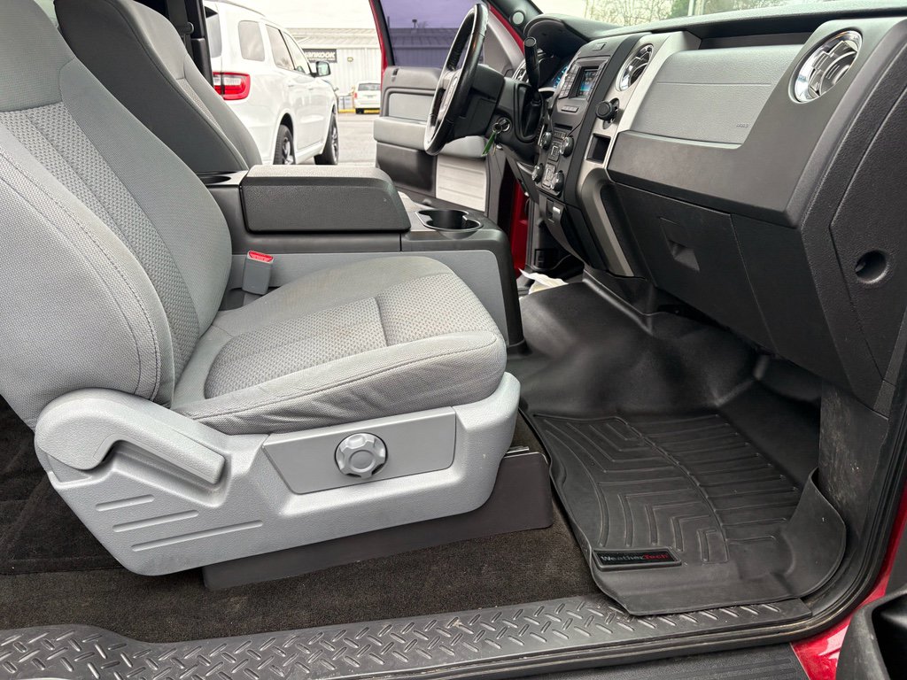 Used 2014 Ford F150 XLT w/ Equipment Group 301A Mid image 39