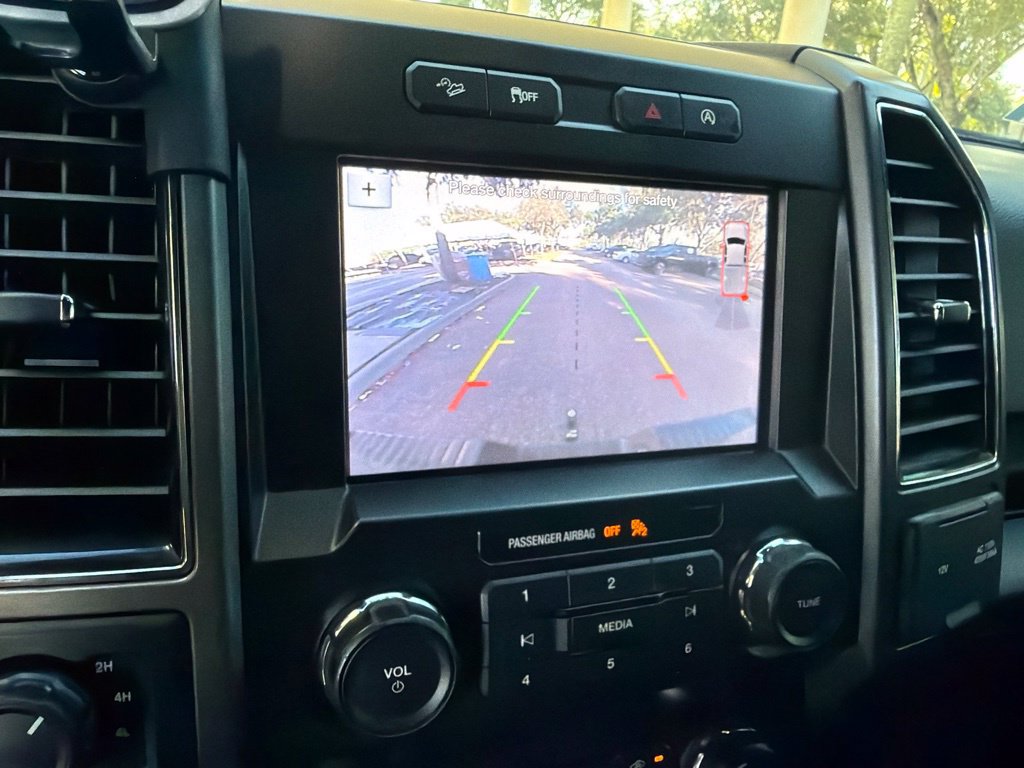 Used 2019 Ford F150 XLT w/ Equipment Group 302A Luxury AWD/4WD image 11