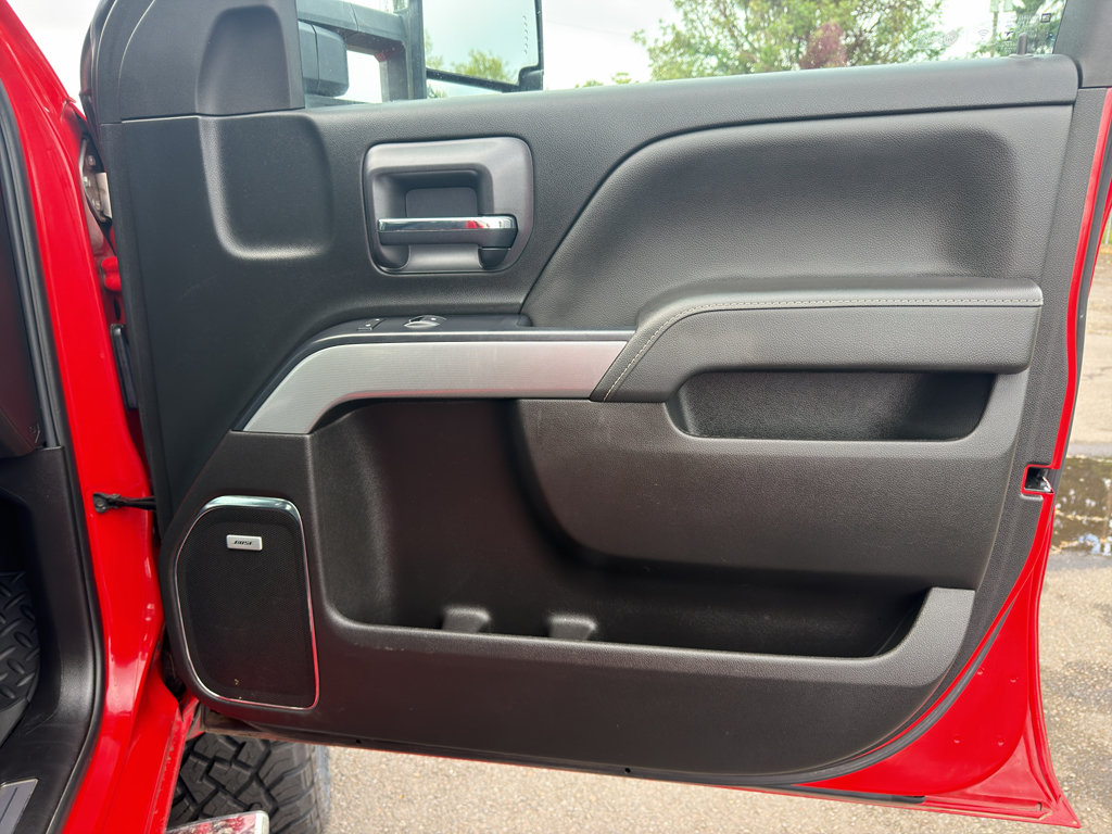 Used 2018 Chevrolet Silverado 2500 LTZ w/ Duramax Plus Package AWD/4WD image 12
