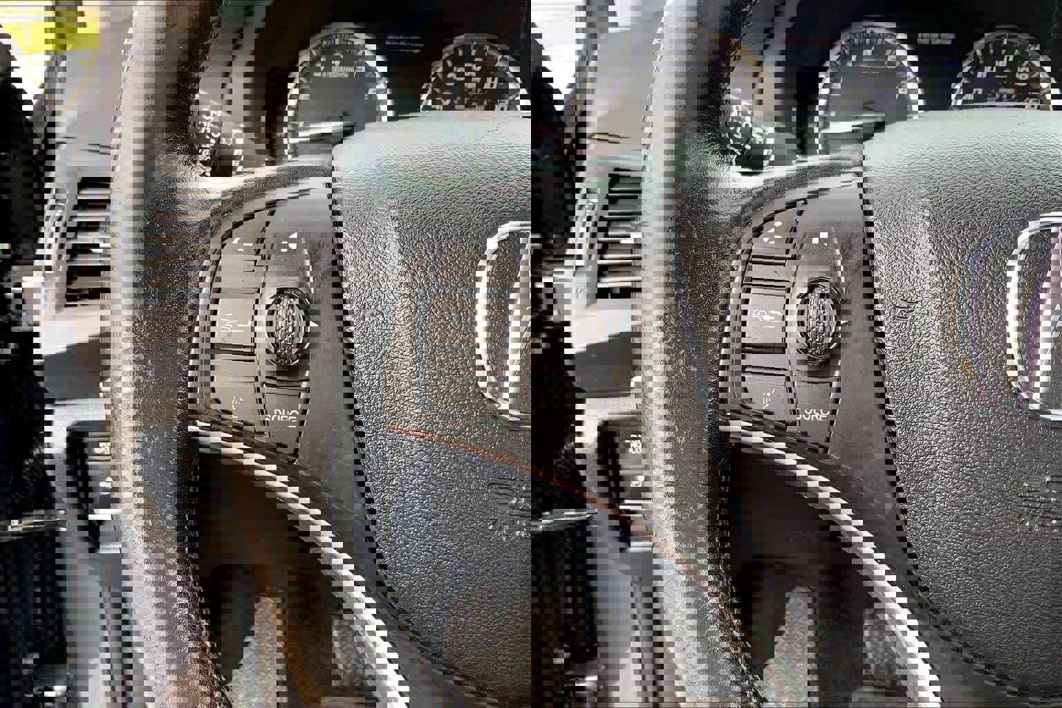 Used 2017 Acura MDX FWD image 22