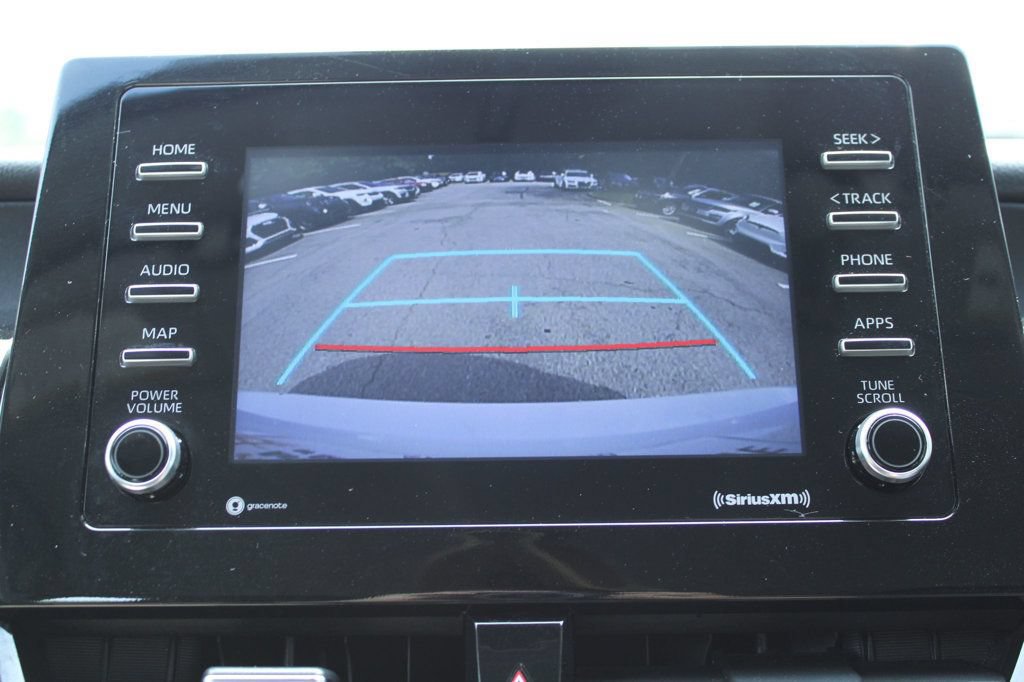 Used 2023 Toyota Camry SE FWD image 18