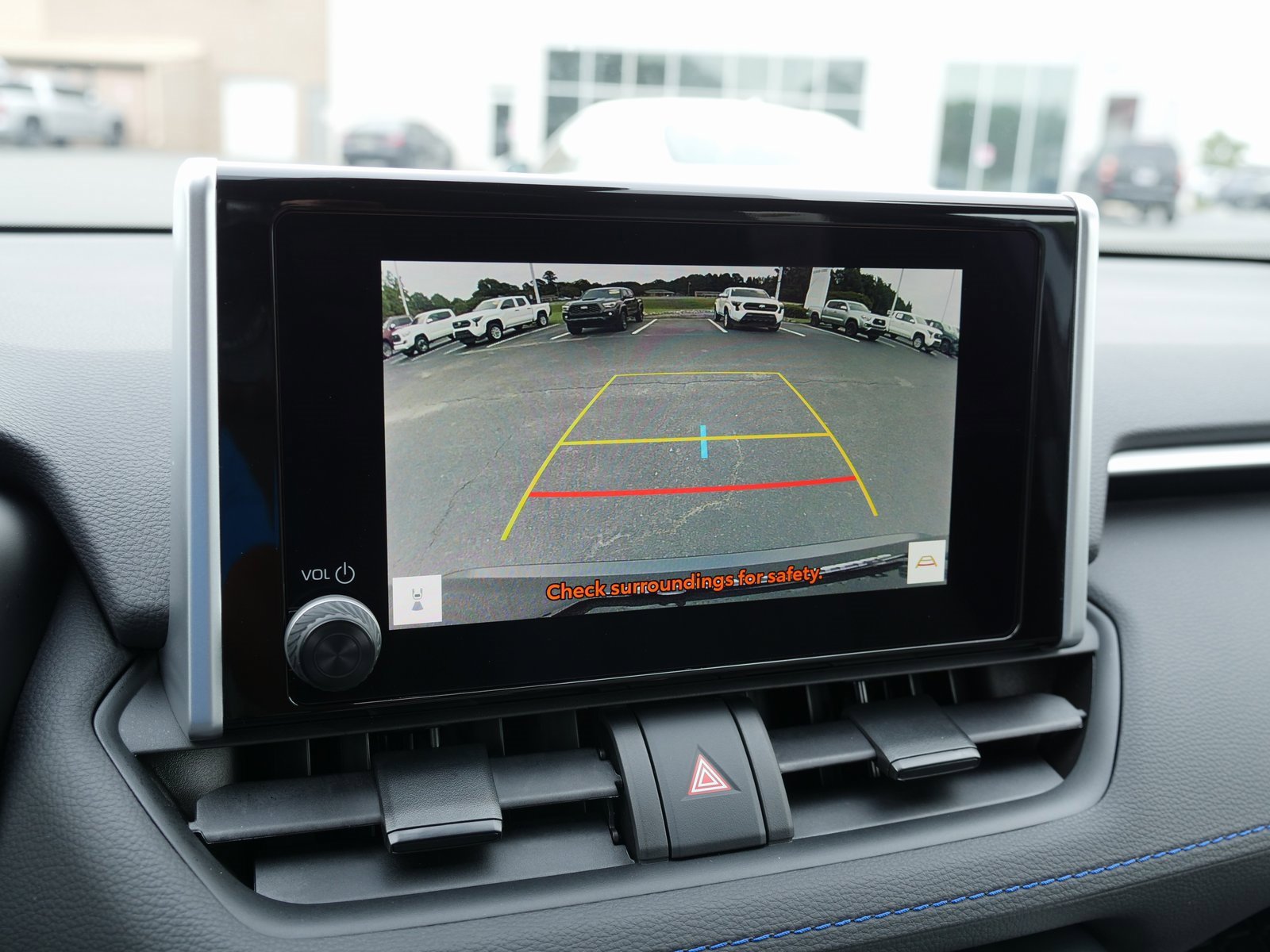 Used 2023 Toyota RAV4 SE image 24