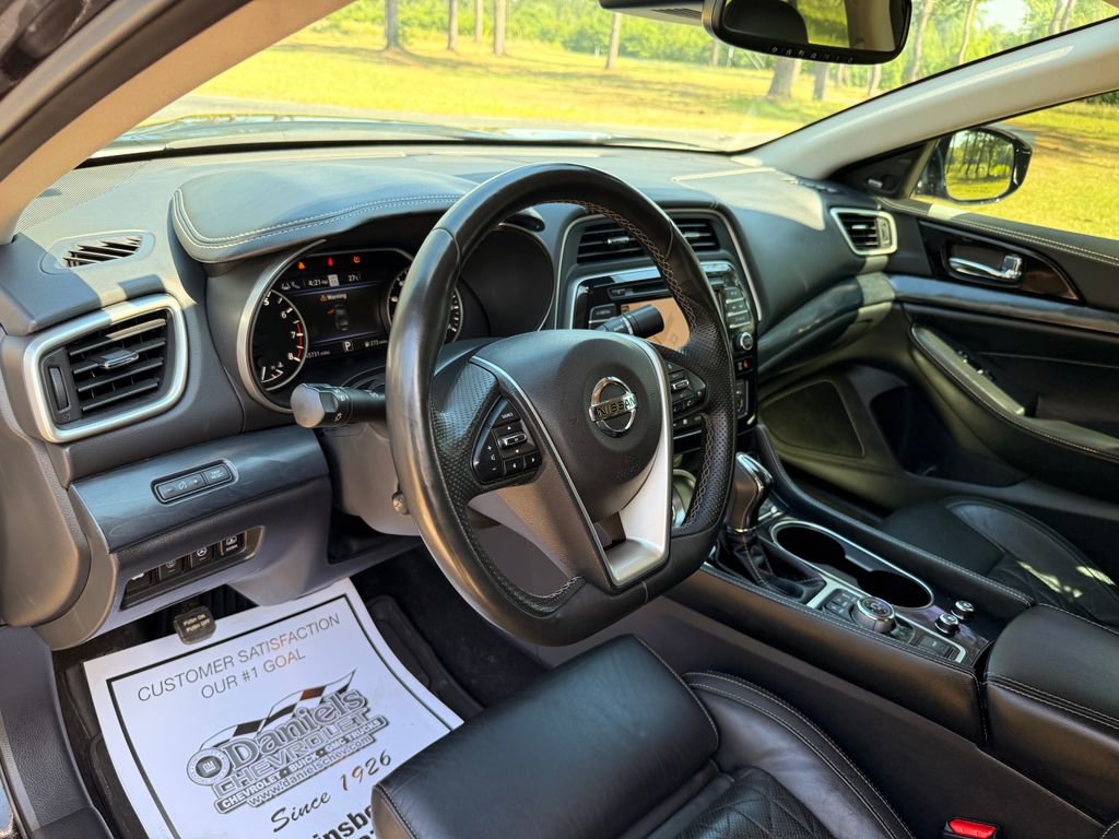 Used 2021 Nissan Maxima Platinum FWD image 13