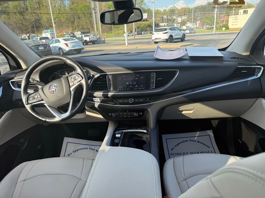 Used 2023 Buick Enclave Essence w/ Experience Buick Package image 8