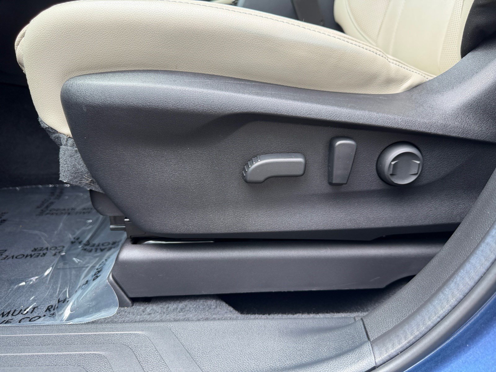 Used 2020 Subaru Ascent Limited AWD/4WD image 14