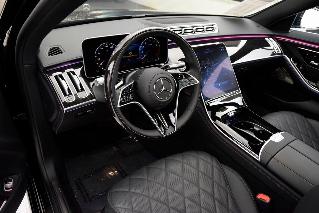 Used 2025 Mercedes-Benz S 580 4MATIC Sedan image 22