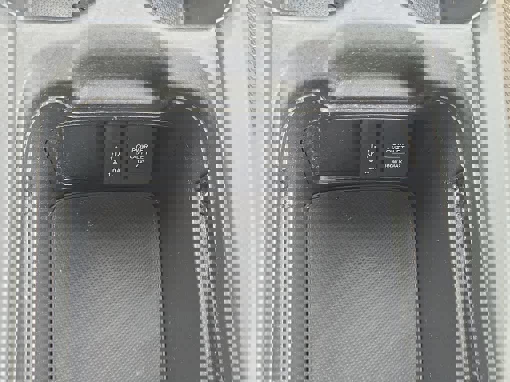 Used 2019 Honda CR-V LX image 16