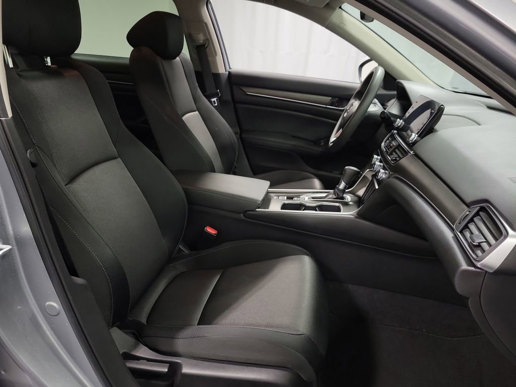 Used 2022 Honda Accord LX image 26