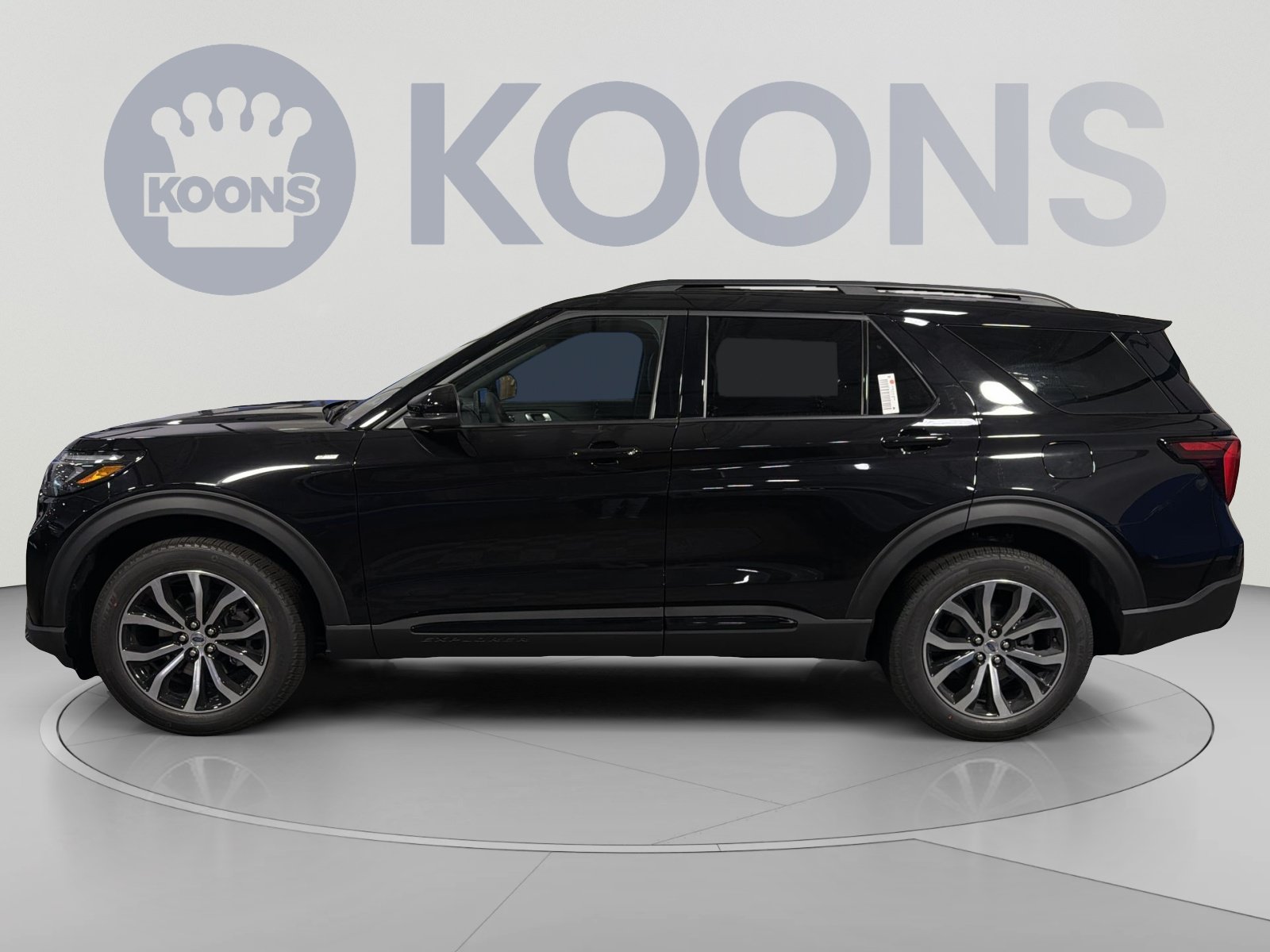New 2026 Ford Explorer ST-Line AWD/4WD image 2