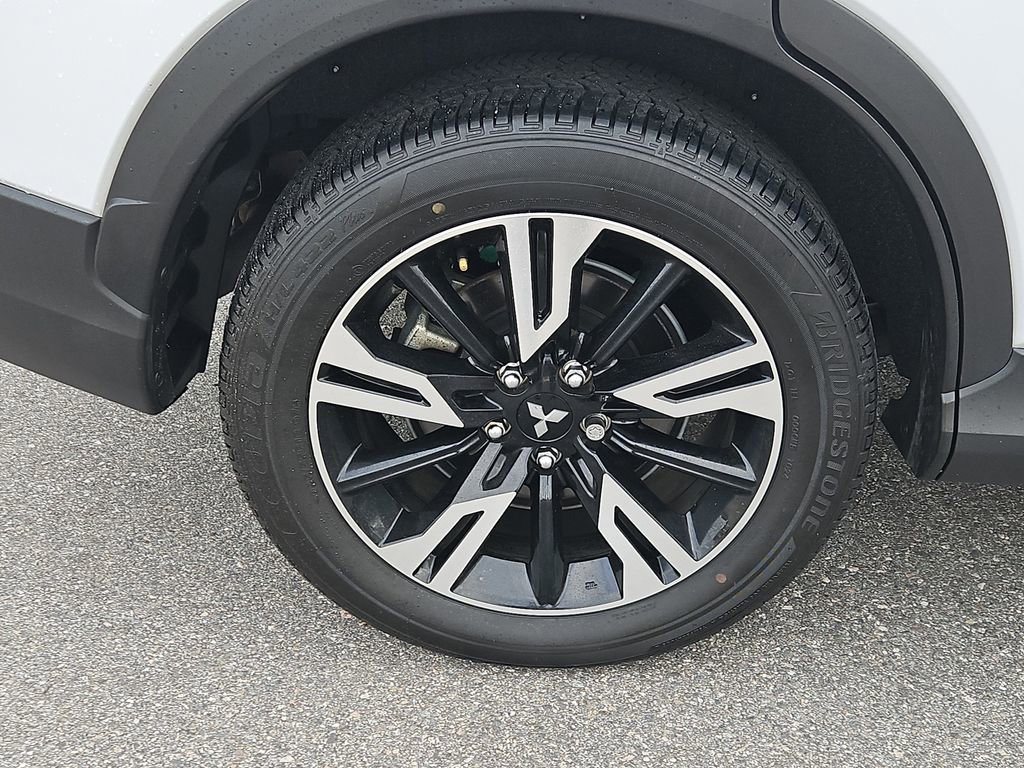Used 2024 Mitsubishi Eclipse Cross SE image 5