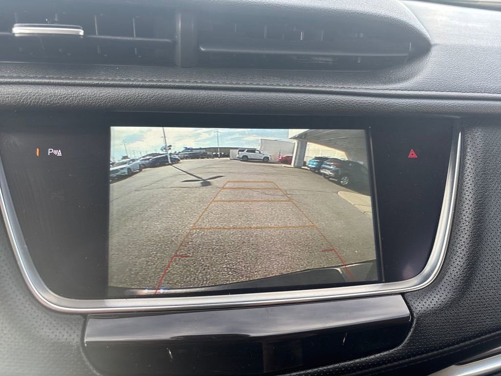 Used 2018 Cadillac XT5 Luxury w/ Driver Awareness Package image 26