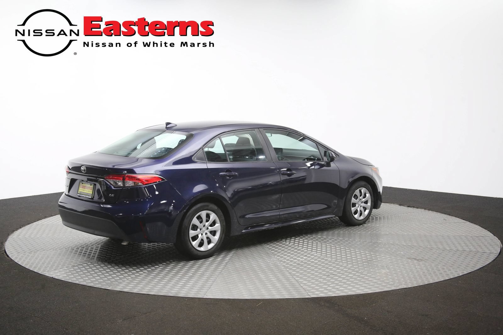 Used 2023 Toyota Corolla LE FWD image 40