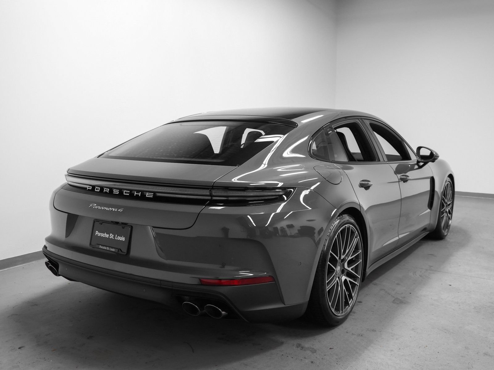 New 2026 Porsche Panamera 4 AWD/4WD image 12
