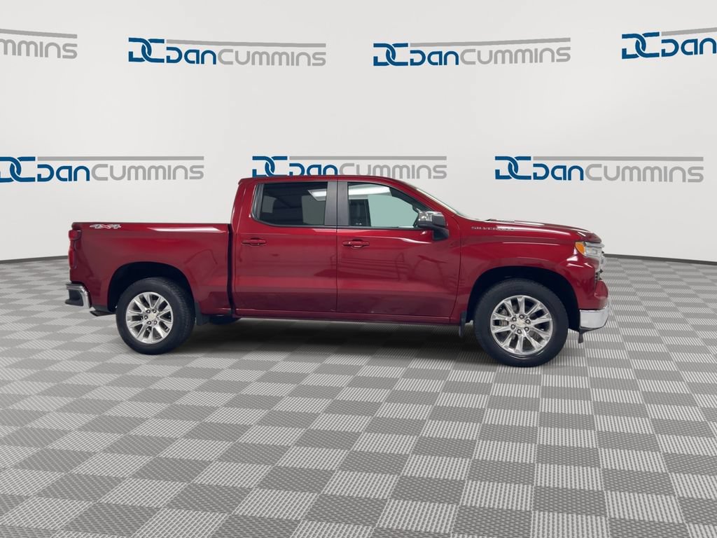 Used 2022 Chevrolet Silverado 1500 LT w/ Protection Package AWD/4WD image 9