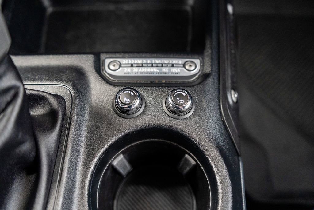 Used 2023 Ford Bronco Base image 30