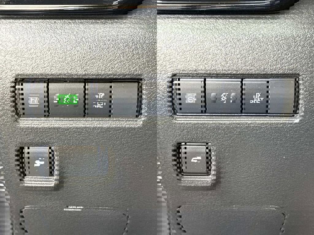 Used 2023 Nissan Sentra SV w/ All-Weather Package image 33