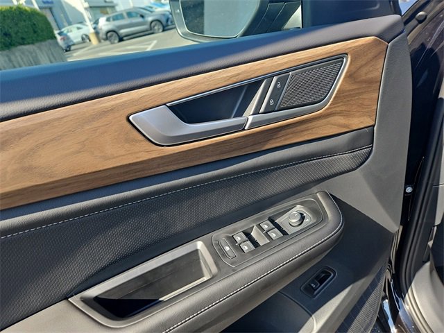 New 2026 Volkswagen Atlas SE image 11