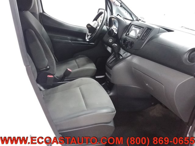 Used 2018 Chevrolet City Express LT FWD image 12