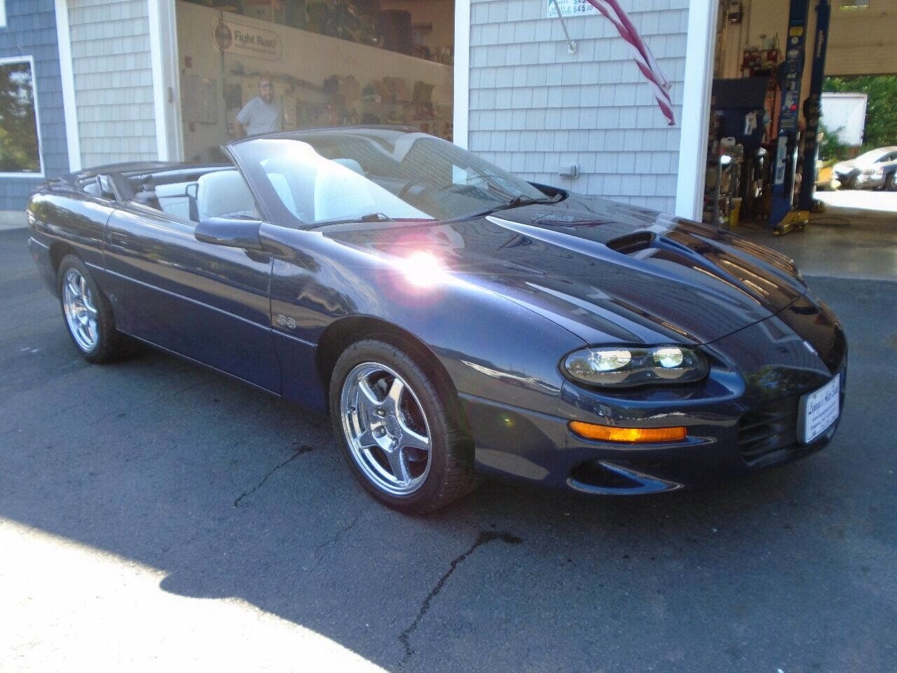 Used 1999 Chevrolet Camaro Z28 w/ SS Performance/Appearance Pkg image 2