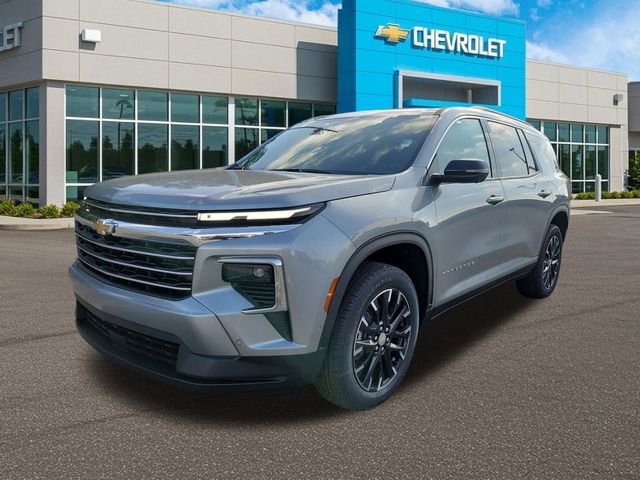 New 2026 Chevrolet Traverse LT w/ Enhanced Driving Package image 2