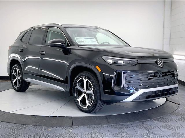 New 2026 Volkswagen Tiguan SE image 1