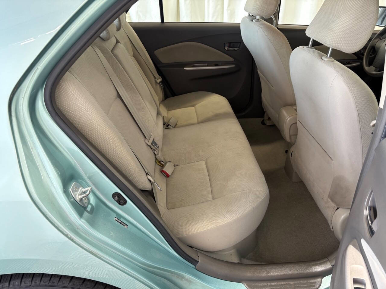 Used 2009 Toyota Yaris Sedan image 18