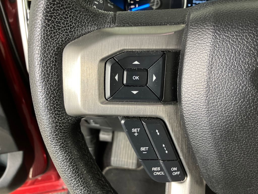 Used 2015 Ford F150 Platinum w/ Equipment Group 701A Luxury image 17