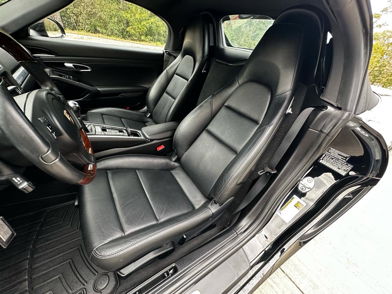 Used 2015 Porsche Boxster image 30