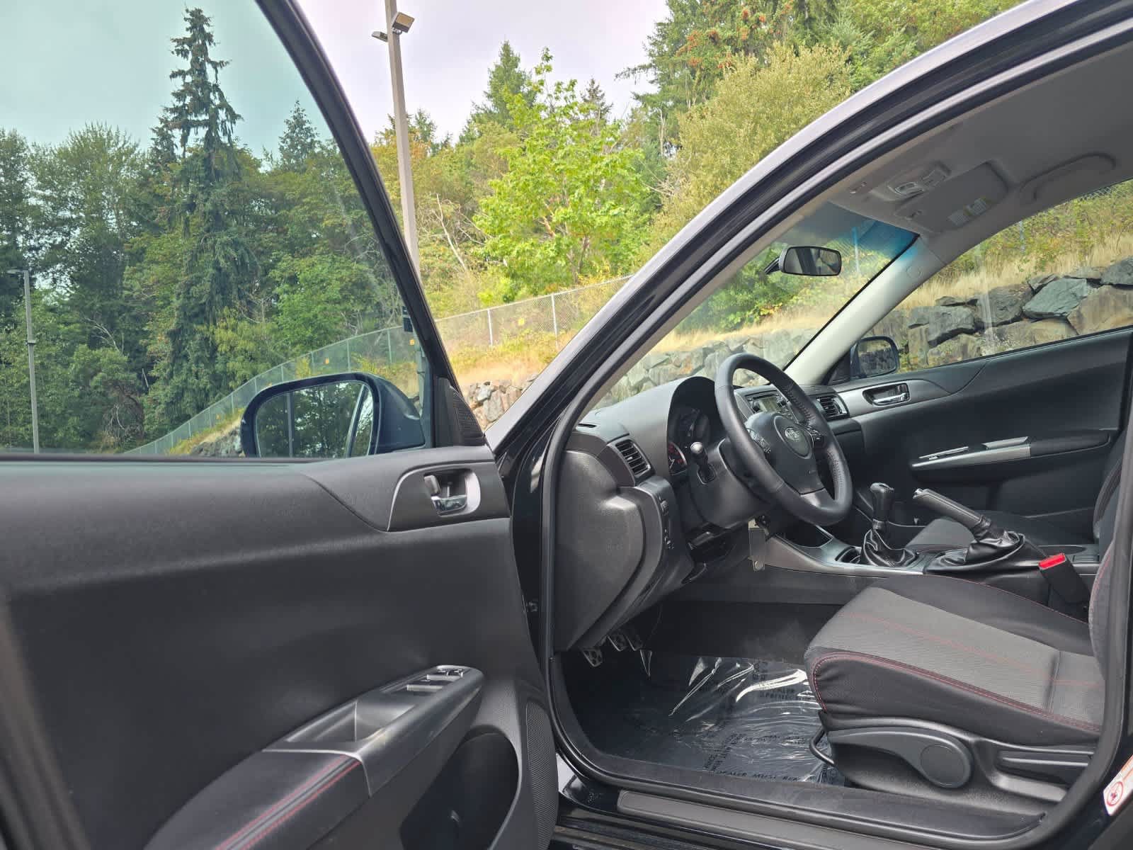 Used 2014 Subaru Impreza WRX Hatchback AWD/4WD image 21
