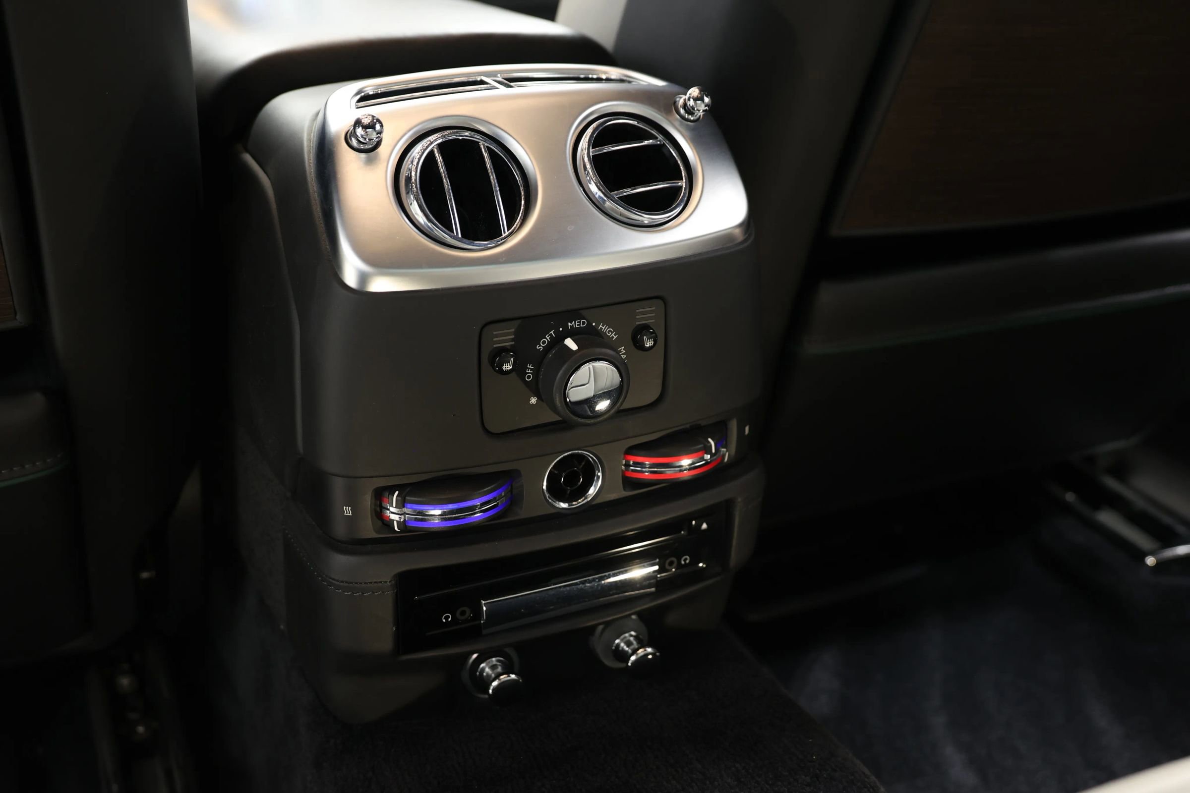 Used 2019 Rolls-Royce Ghost image 75