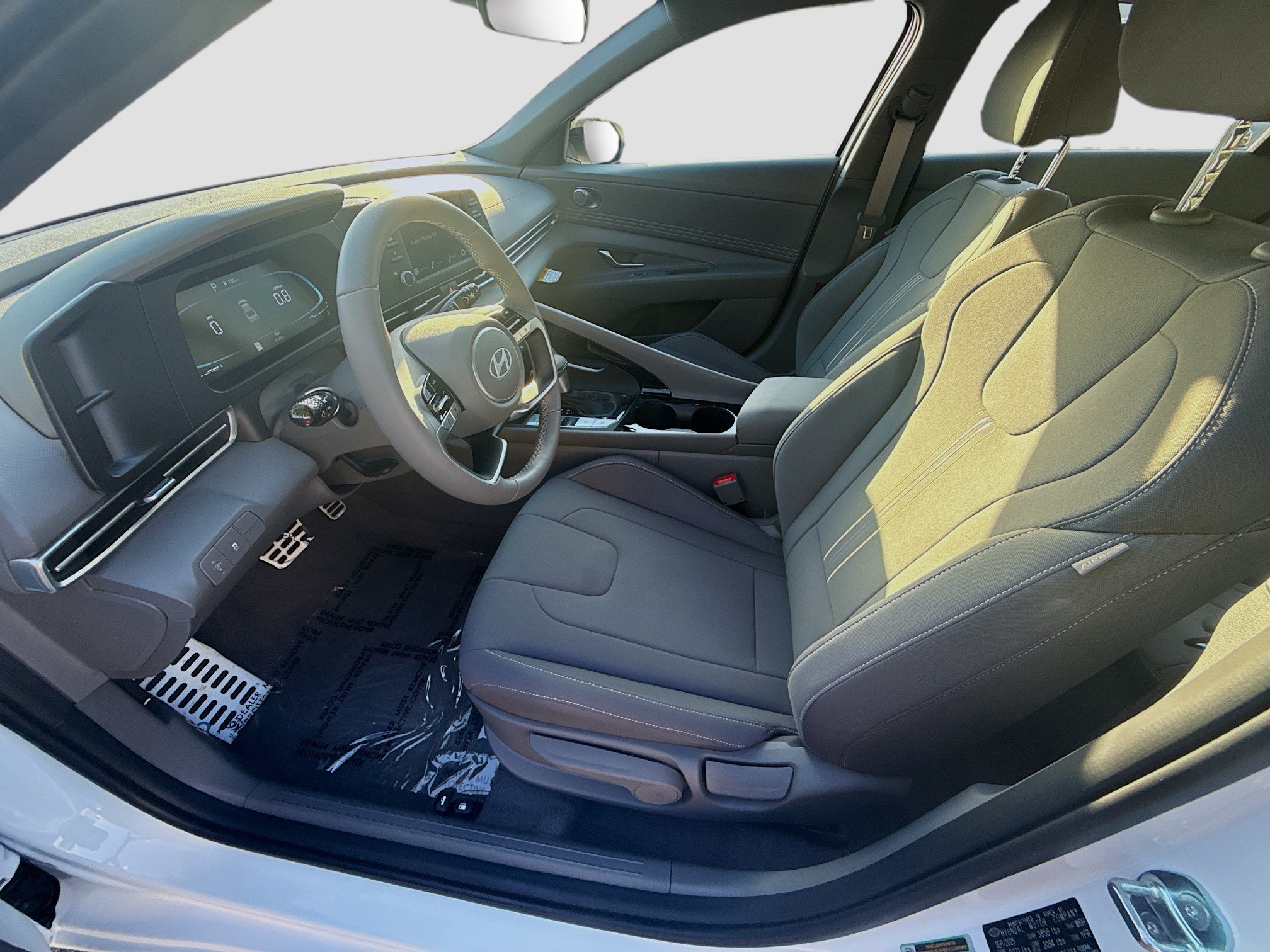 Certified 2026 Hyundai Elantra SEL Sport FWD image 16