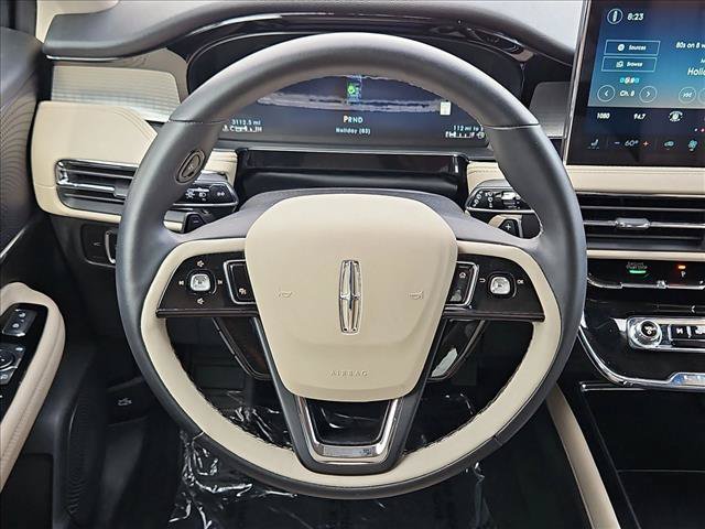 Used 2026 Lincoln Corsair Premiere FWD image 14