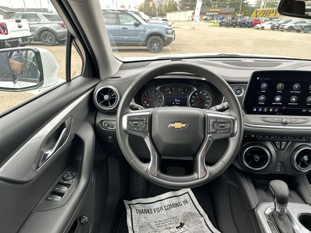 Used 2024 Chevrolet Blazer LT w/ Convenience Package image 13