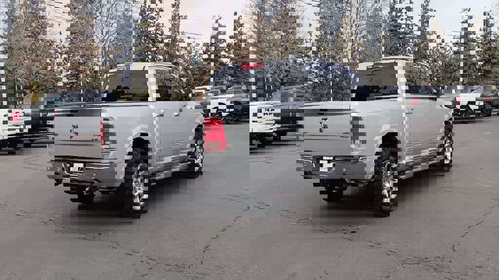 Used 2015 RAM 1500 Laramie image 8