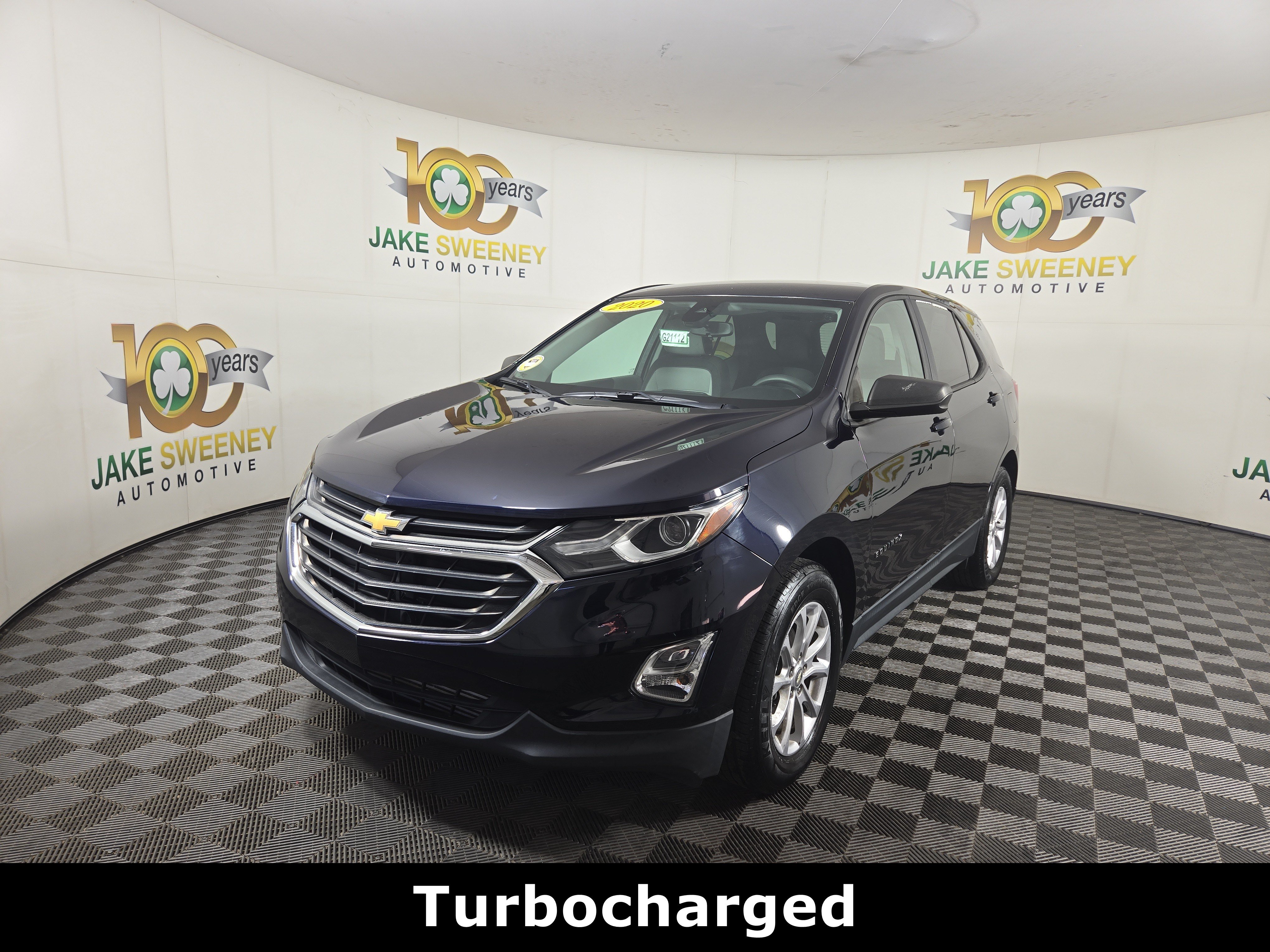 Used 2020 Chevrolet Equinox LS w/ LS Convenience Package FWD image 3