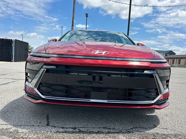 New 2026 Hyundai Sonata SEL AWD/4WD image 2
