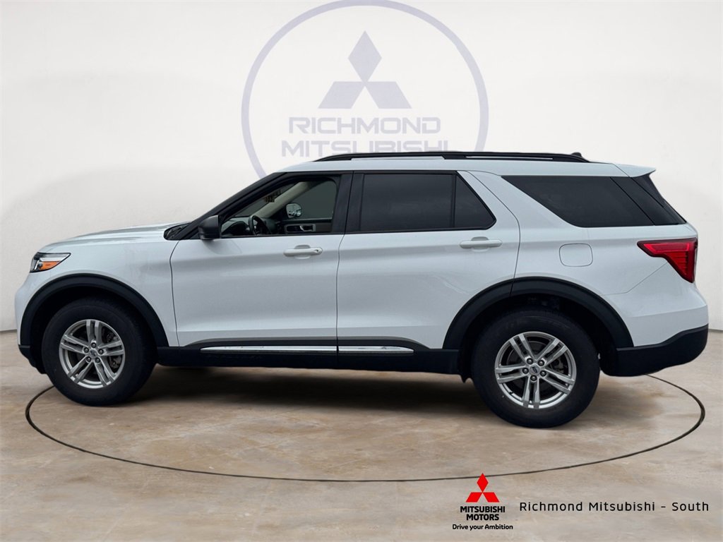 Used 2022 Ford Explorer XLT image 6