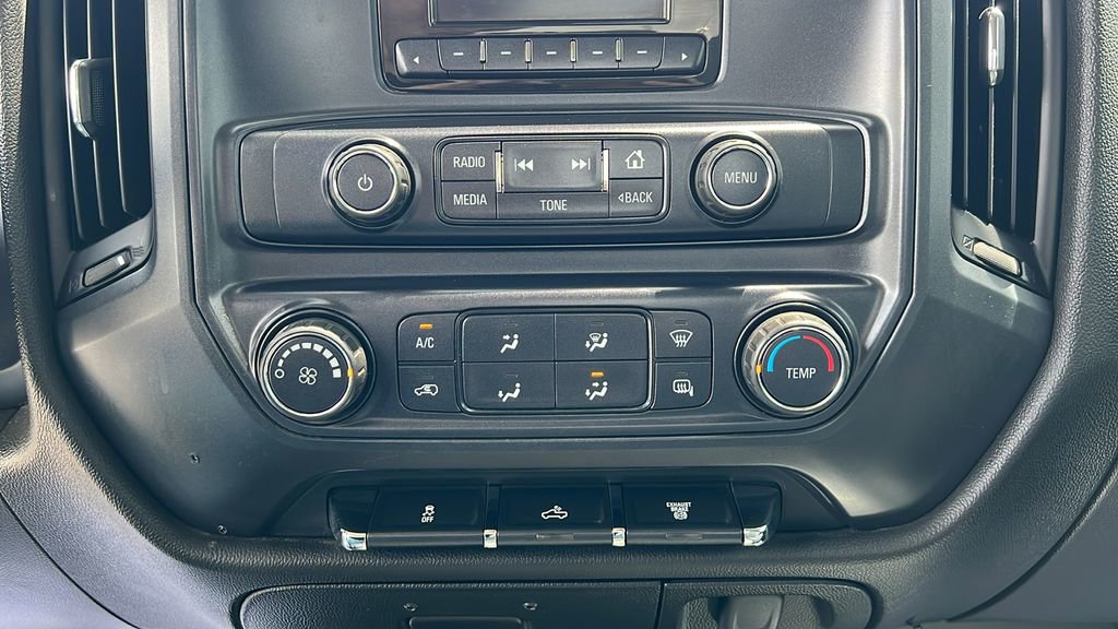 Used 2015 Chevrolet Silverado 3500 W/T AWD/4WD image 22