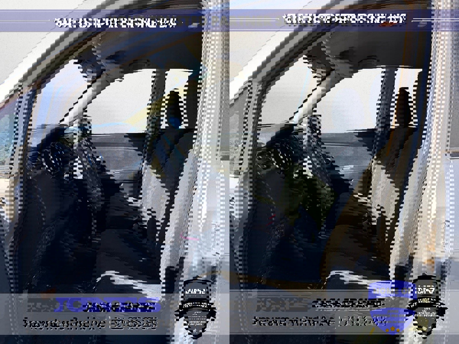 Used 2011 Nissan Versa 1.8 S w/ Plus Pkg image 9