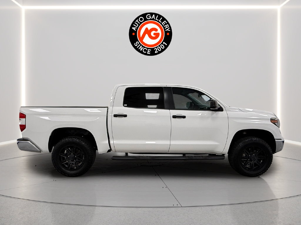 Used 2020 Toyota Tundra SR5 w/ SR5 Upgrade Package AWD/4WD image 8