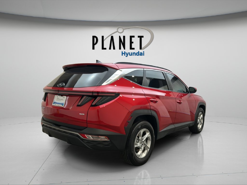 Certified 2022 Hyundai Tucson SEL w/ Cargo Package AWD/4WD image 7
