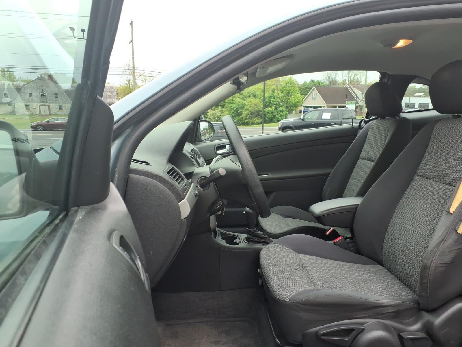 Used 2009 Chevrolet Cobalt LT FWD image 6