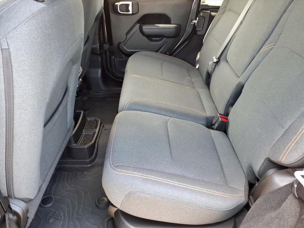Used 2025 Jeep Wrangler Unlimited Sport S 4xe AWD/4WD image 13