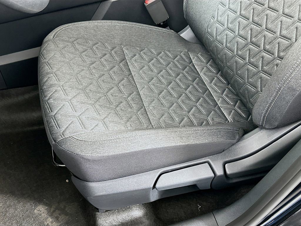 New 2026 Nissan Kicks SV w/ SV Premium Package image 26