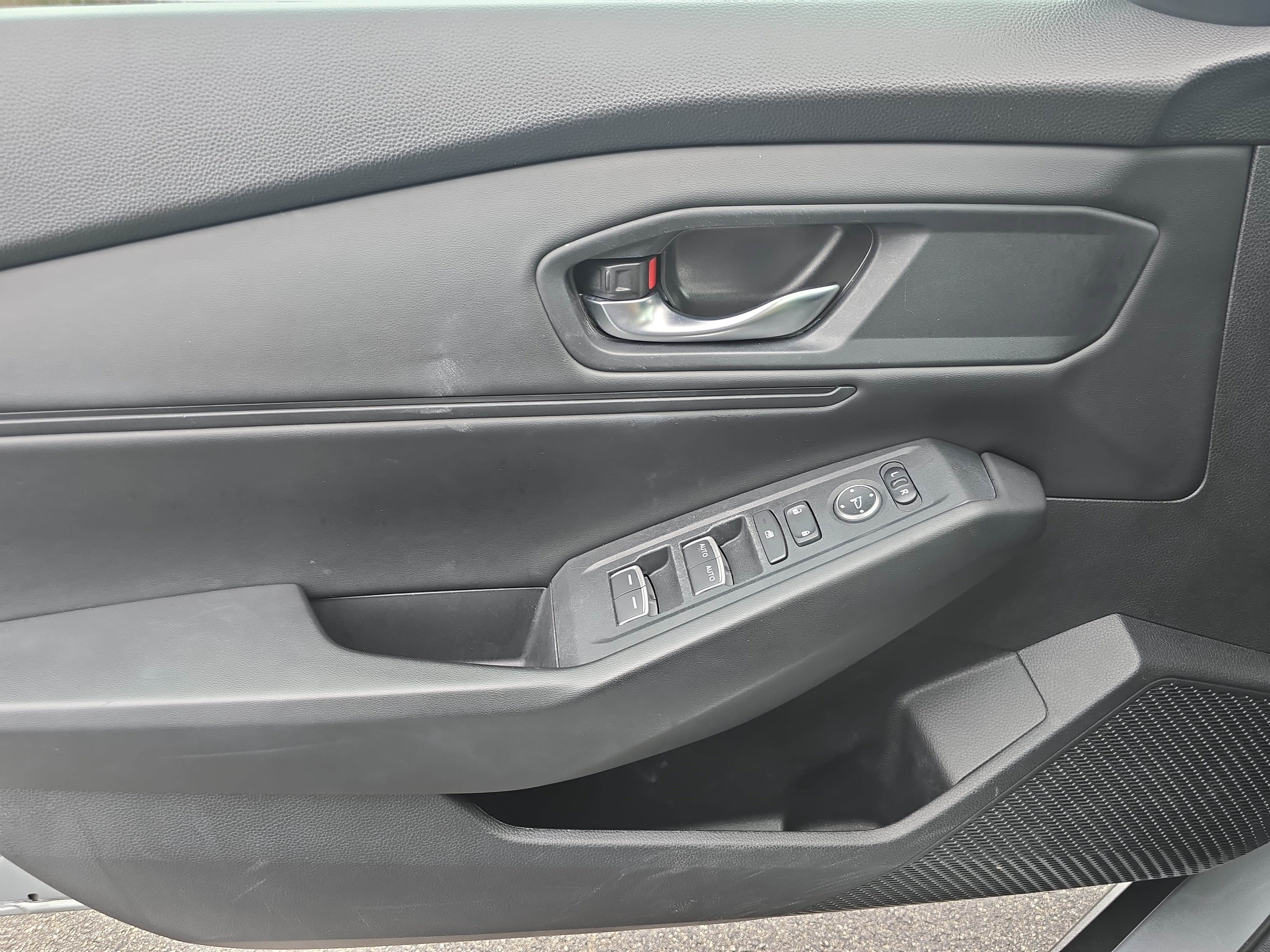 Used 2024 Honda Accord EX image 25