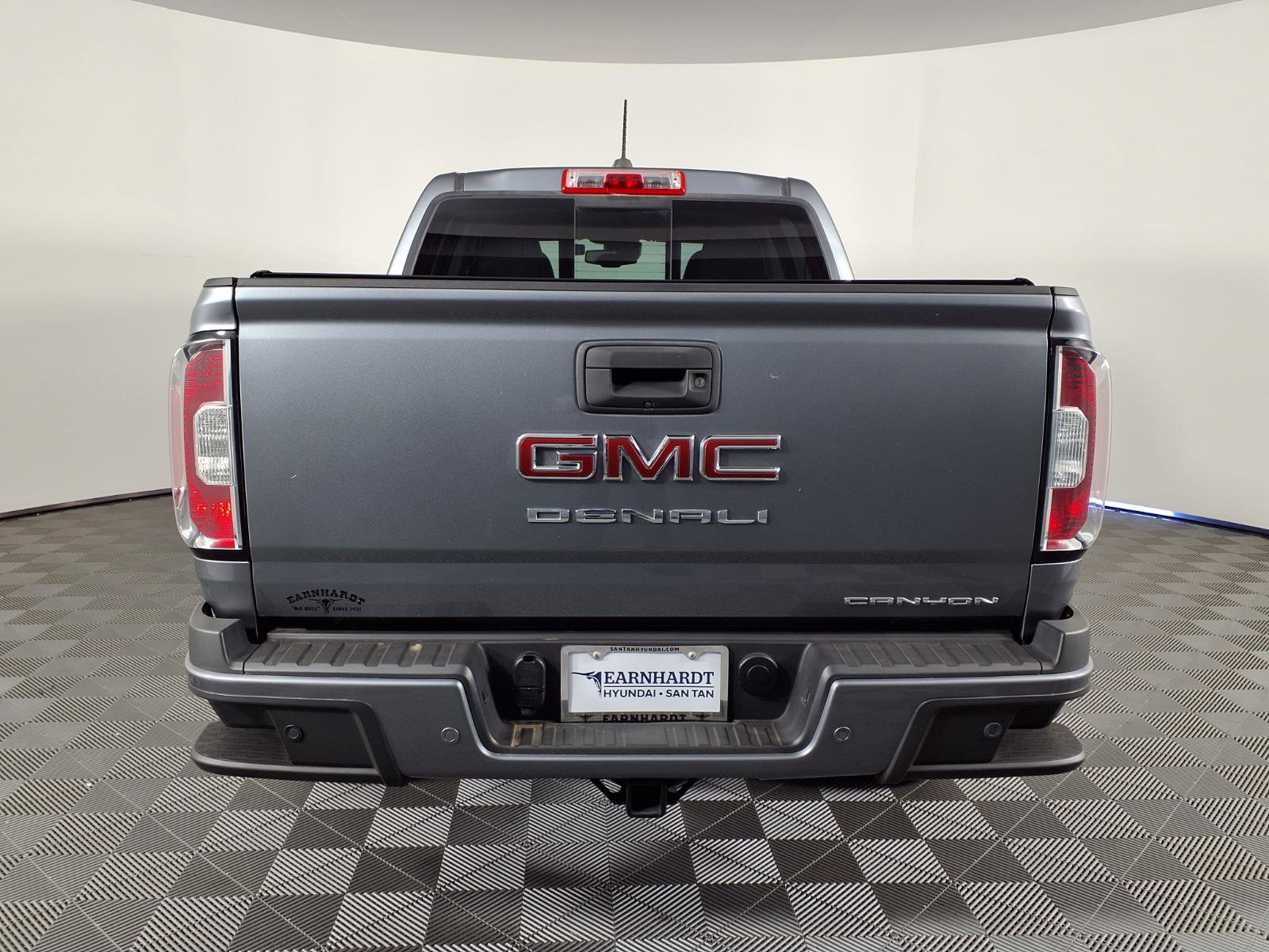 Used 2021 GMC Canyon Denali RWD image 5