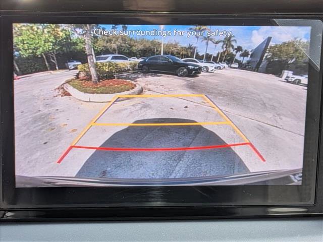 Used 2023 Hyundai Santa Fe SE image 13